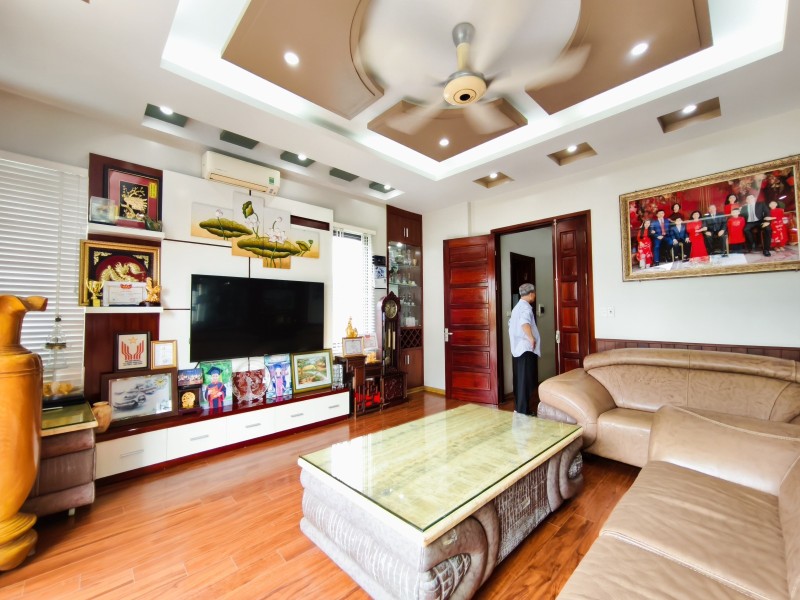 Bán nhà Cổ Linh,Long Biên 5 tầng,85m,mt5m oto tránh,kinh doanh nhỉnh 28 tỷ - Ảnh 2